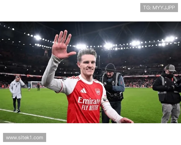 厄德高是否依赖阿森纳体系：战术角色与进攻参与度解析