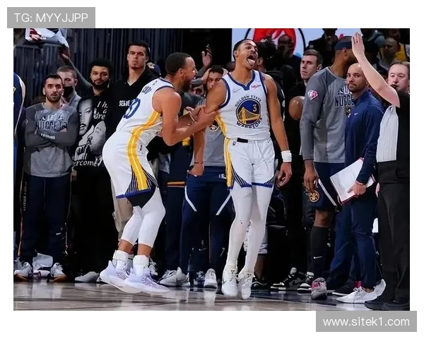 乔丹·普尔突破拉开进攻空间 提升球队关键时刻得分效率