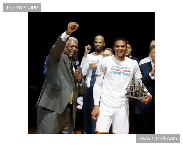 奥斯卡·罗伯特森篮下突破提升得分效率显著领先同期控卫