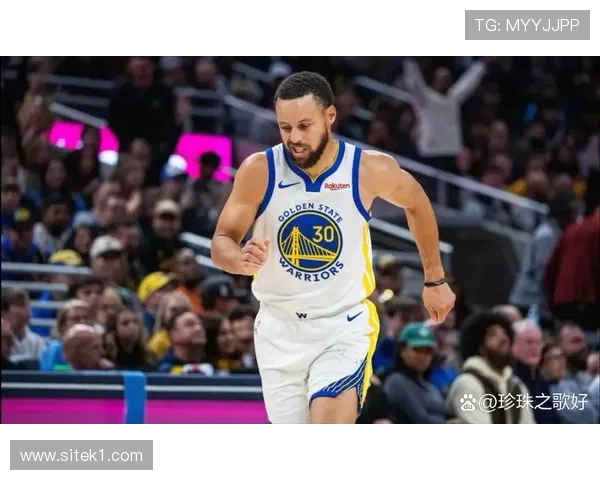 奥斯卡·罗伯特森单打能力压库里，持续高效得分主导比赛节奏