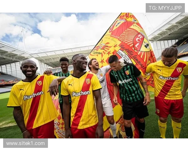 拉齐奥争冠能力不足讨论在赛季中段体现，对竞争格局形成阶段性影响