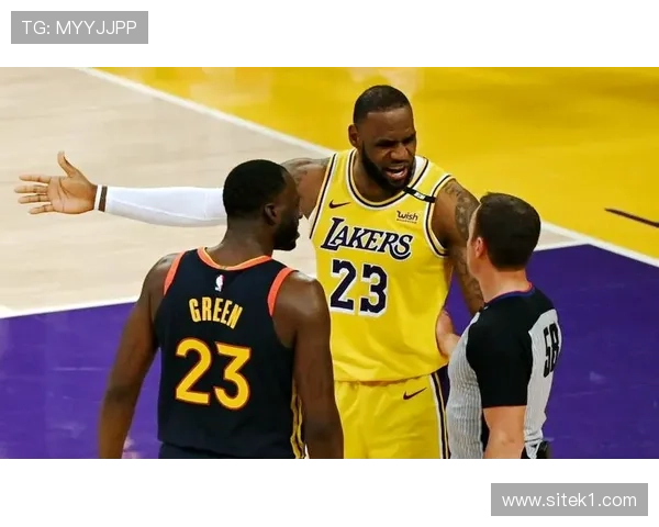 防守三秒NBA规则的完整定义及裁判判罚尺度